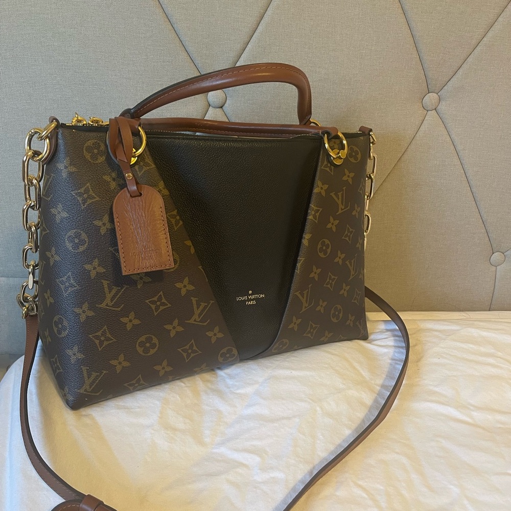 Louis Vuitton Black and Brown Satchel (V Tote MM)